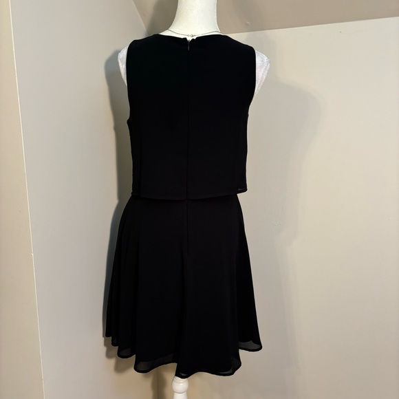 Francesca’s Beaded Cocktail Dress M - Picture 6 of 6